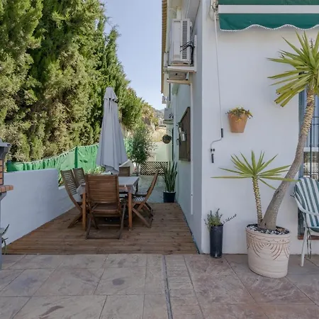 Carla Cottages Hébergement de vacances *
